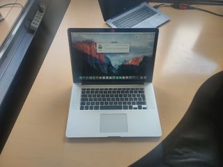 MacBook Pro 15.6" 16GB RAM
