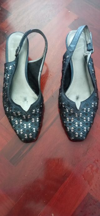 Sandalias azul plata