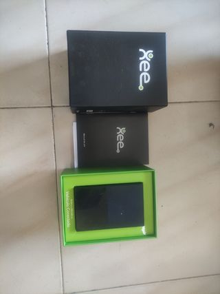 Vehículo conectado 
Marca XEE