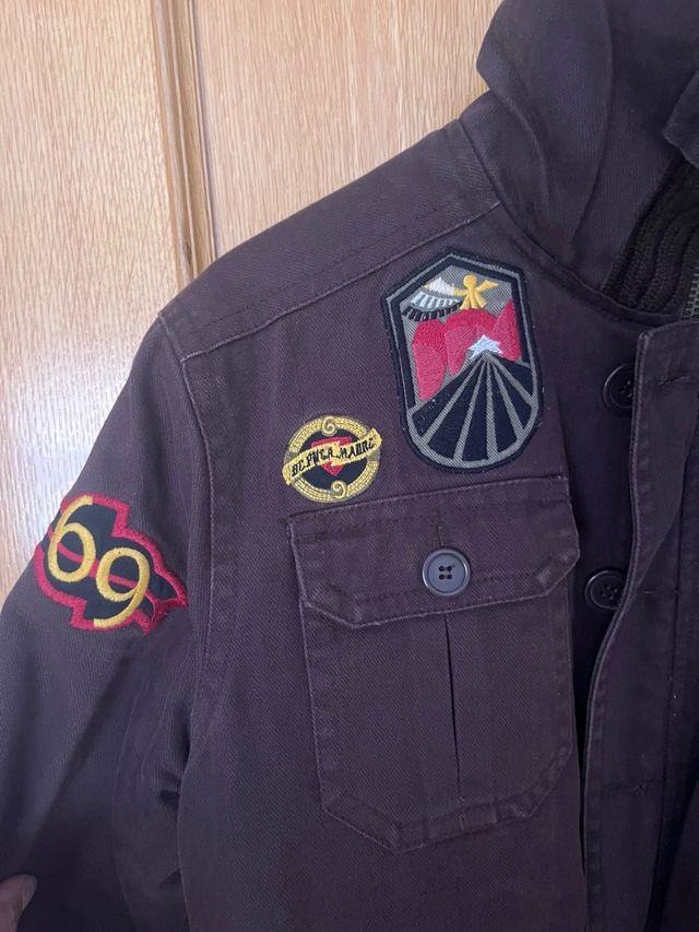 cazadora DE PUTA MADRE