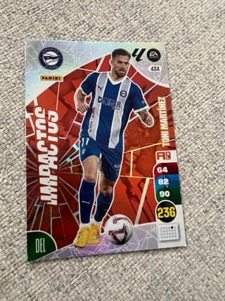 Adrenalyn XL: Impactos y Guantes de Oro