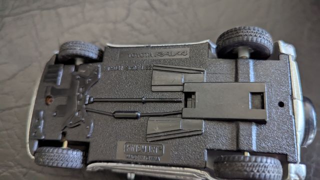 Carro de Brinquedo Toyota RAV4