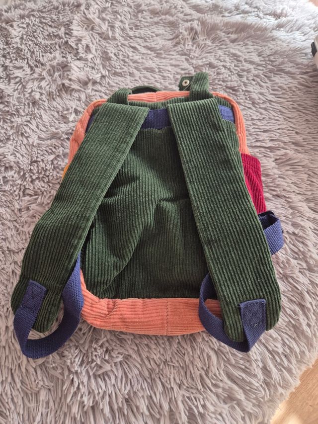 Mochila infantil ZARA multicolor