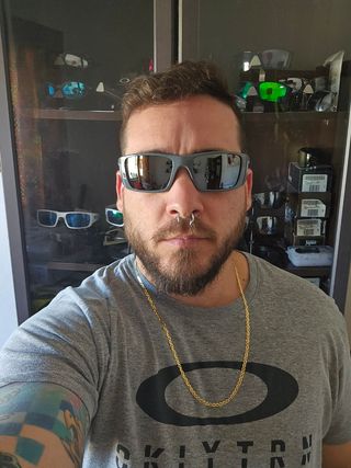 Óculos Oakley Fuel Cell Alinghi