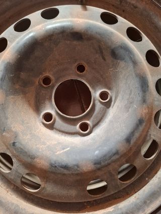 Neumático repuesto 195/60R15 88H