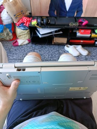 Portátiles HP Compaq 6730b y Sony Vaio VGN FZ31E