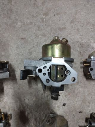 Carburadores para maquinaria ag