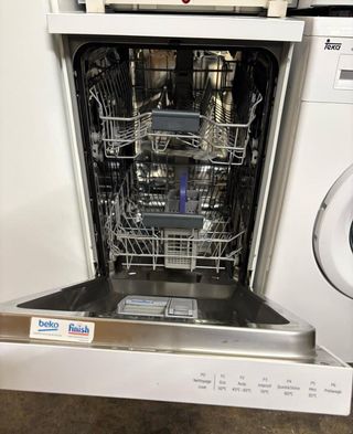 LAVAVAJILLAS MARCA BEKO 