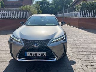 Lexus UX 2019