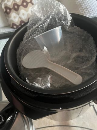 Olla programable de hasta 24 horas. 11 funciones.