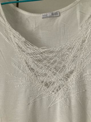 Camiseta Zara blanca tirantes