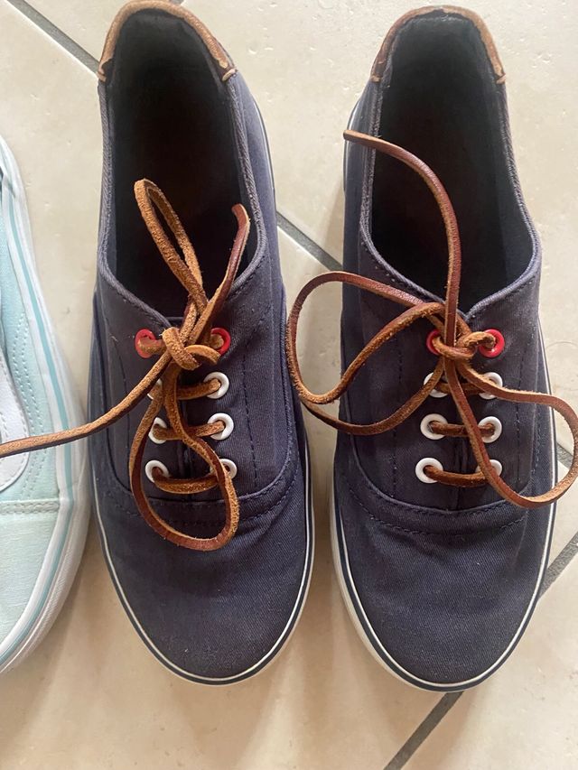 Scarpe in tela con lacci