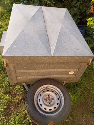 Remolque con ballesta