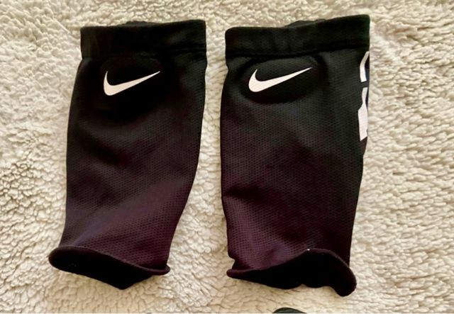 Espinilleras y cubre espinilleras Nike Mercurial