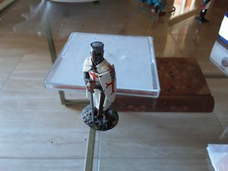 Figura caballero templario plomo