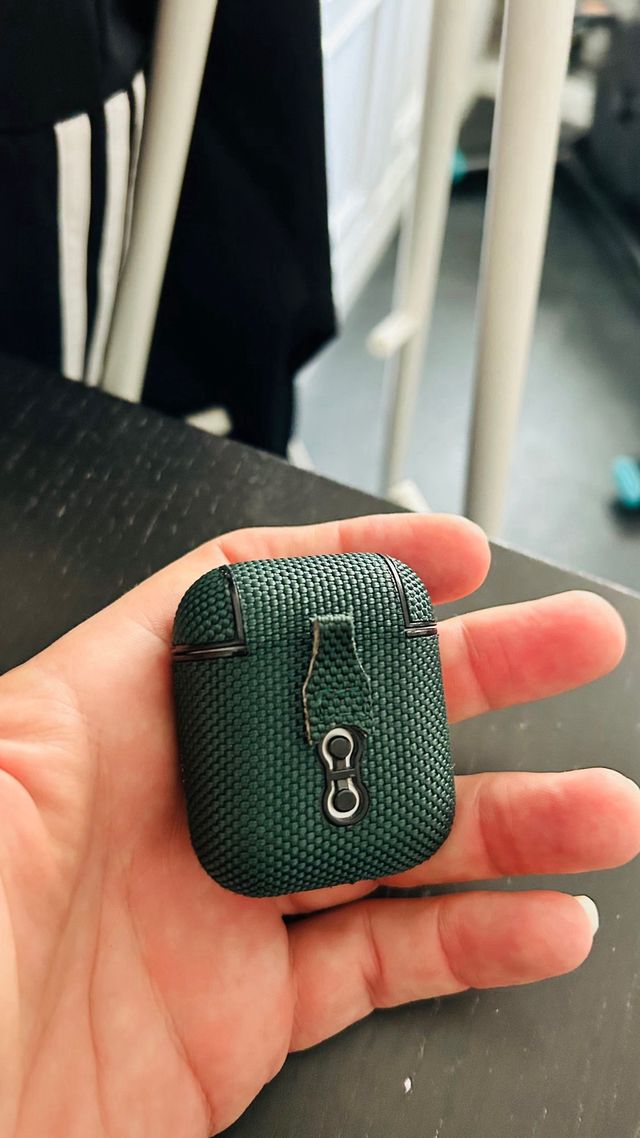 Funda AirPods Apple (2ª Gen)