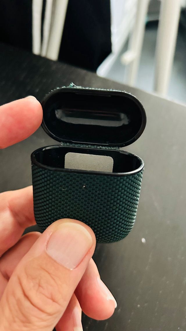 Funda AirPods Apple (2ª Gen)