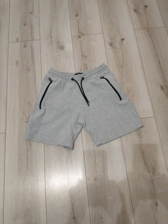 Shorts Bershka Gris XS - Hombre