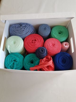 12 ovillos algodón - Colores varios
