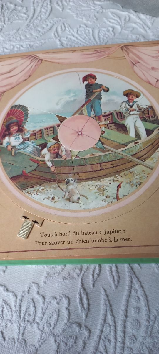 Cuento libro troquelado