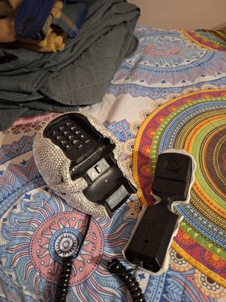 Telefono teschio scintillante