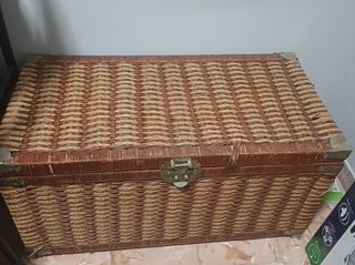 Baul mimbre vintage