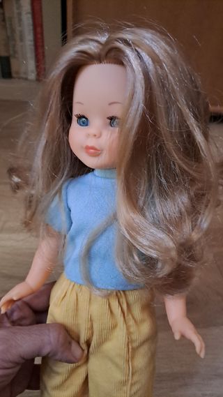 Muñeca Nancy Rubia Famosa