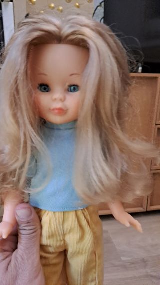 Muñeca Nancy Rubia Famosa