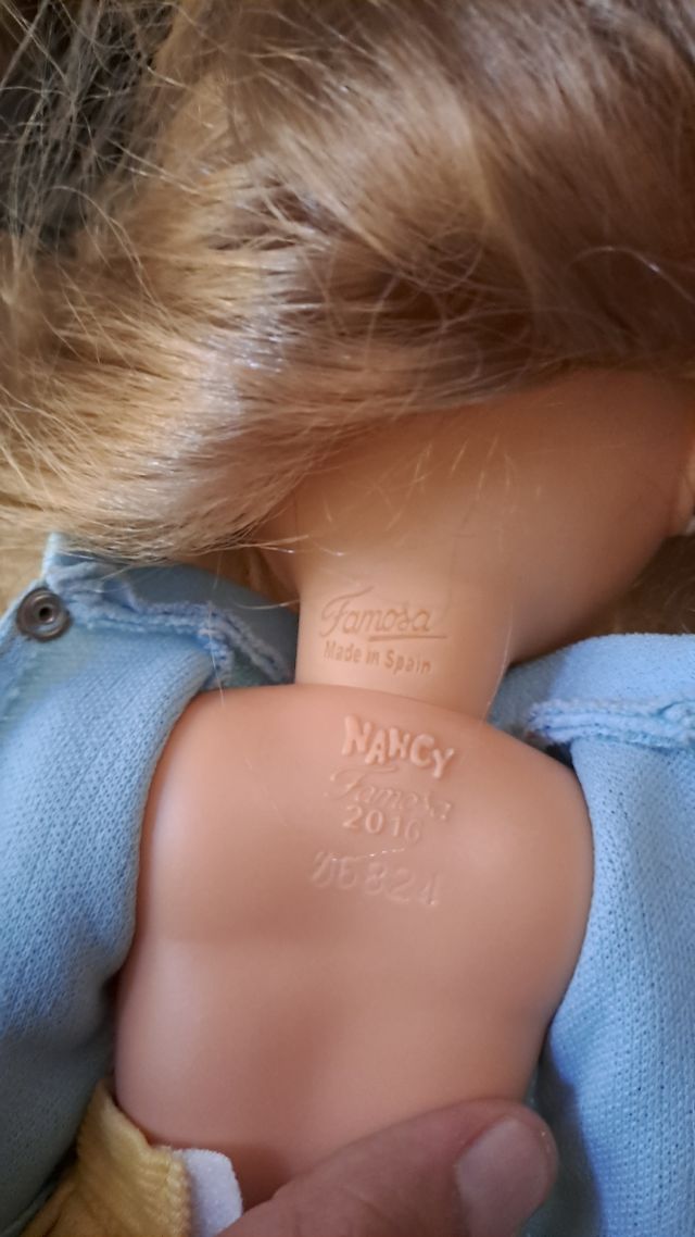 Muñeca Nancy Rubia Famosa