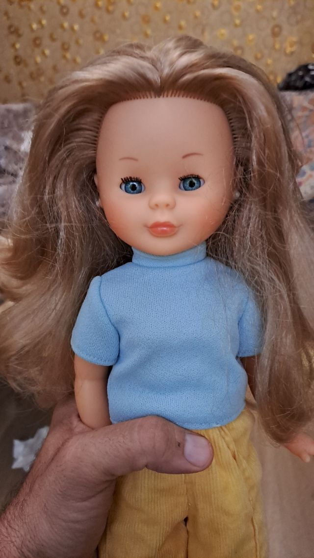 Muñeca Nancy Rubia Famosa