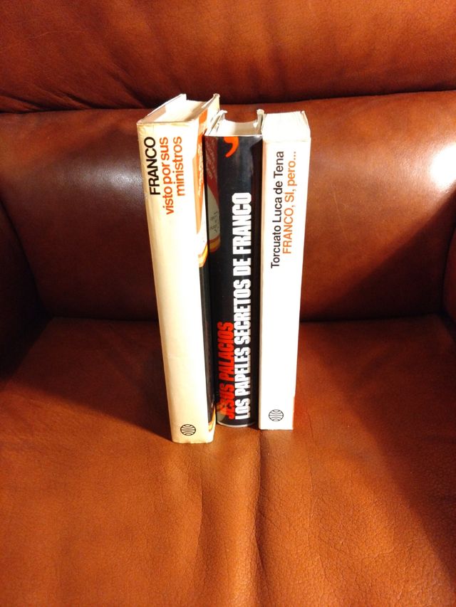 LIBROS SOBRE FRANCO -  E 7