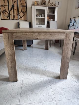 Mesa de COMEDOR 