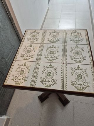 Mesa auxiliar vintage | cerámica y madera