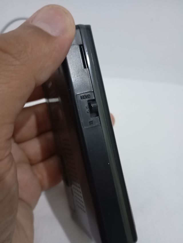 Radio Aiwa vintage portátil CR-DS20