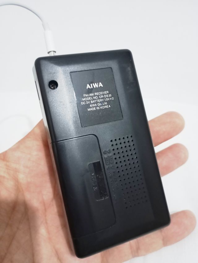 Radio Aiwa vintage portátil CR-DS20
