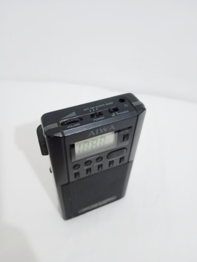 Radio Aiwa vintage portátil CR-DS20
