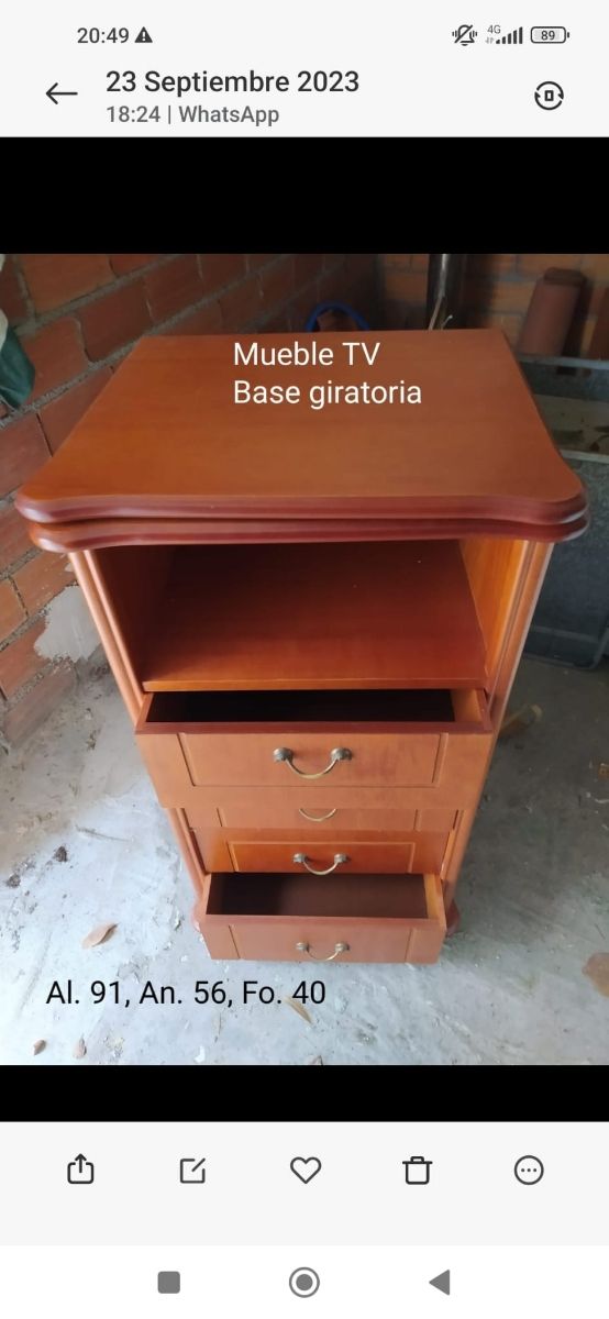Mueble TV giratorio madera