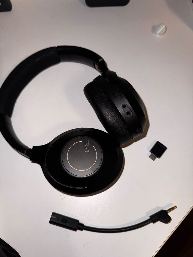 Creative ZenHybrid Pro Cuffie