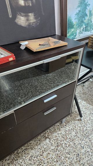 MUEBLE VITRINA GRANDE