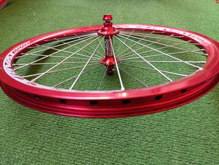 Rueda BMX race Pride Rival Pro