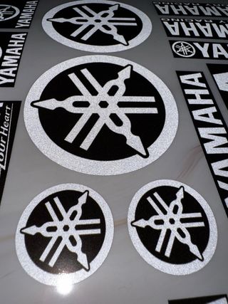 PACK PEGATINAS CARENADO MOTO YAMAHA R1 R3 R6 MT09