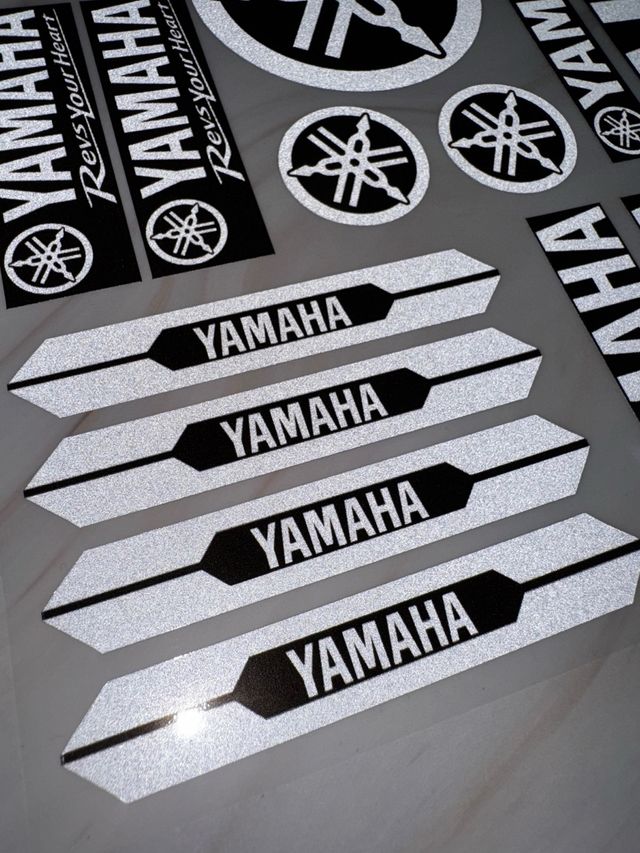PACK PEGATINAS CARENADO MOTO YAMAHA R1 R3 R6 MT09