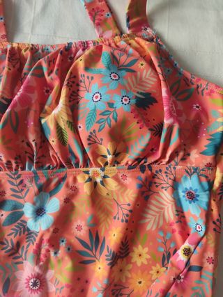 Bañador floral anaranjado