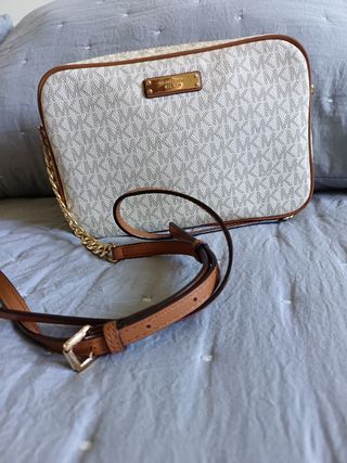 Bolso bandolera Michael Kors beige