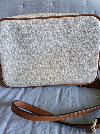 Bolso bandolera Michael Kors beige