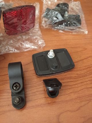 Reflectores y luces bici