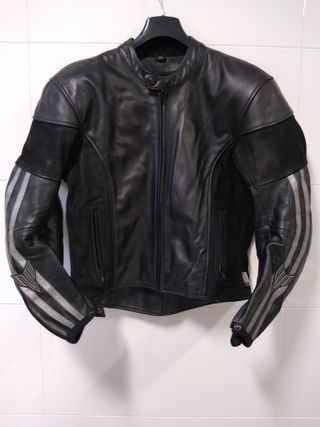 54 Yamaha piel chaqueta moto