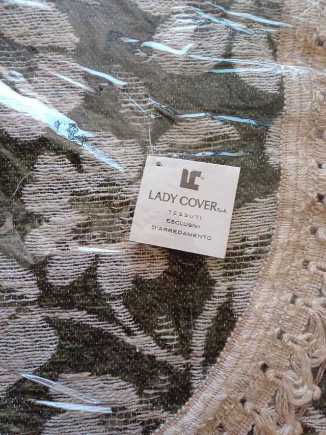 Copriletto vintage verde e beige. Lady Cover