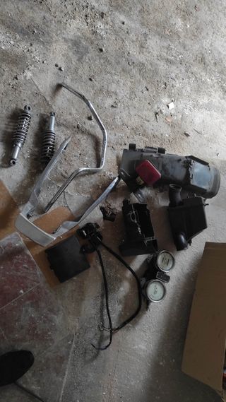 Recambios Yamaha SR250