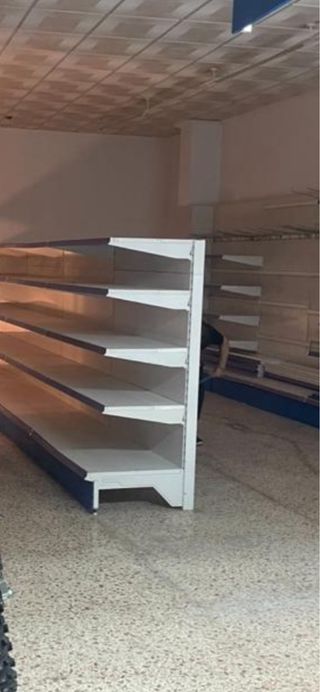 Estanterías tienda